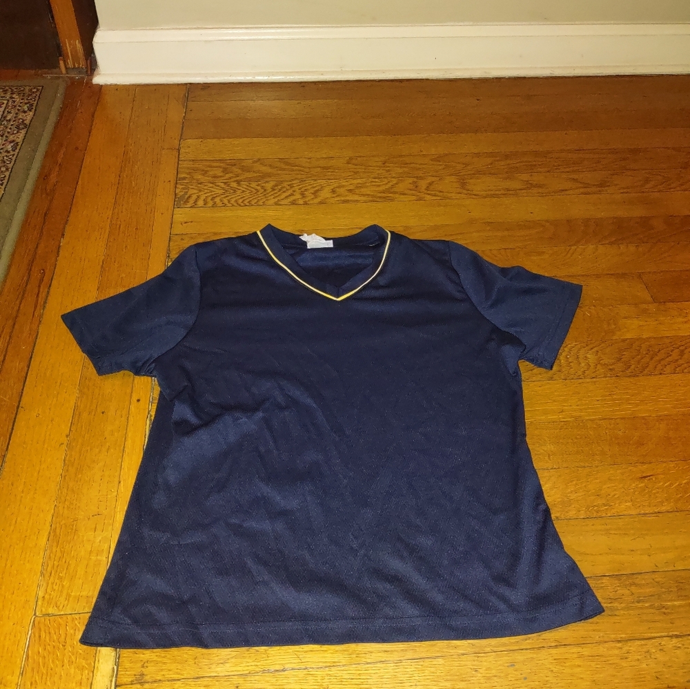dark blue athletic jersey tee shirt from moret ultra fits like small